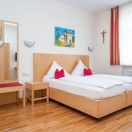 Klosterbraeuhaus 호텔 3*