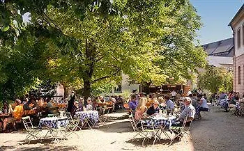 Klosterbraeuhaus Szálloda 3*